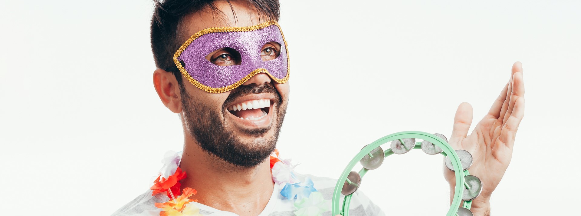 Büttenrede Männer, Karnevalsrede Mann, Mann hält Rede zum Fasching